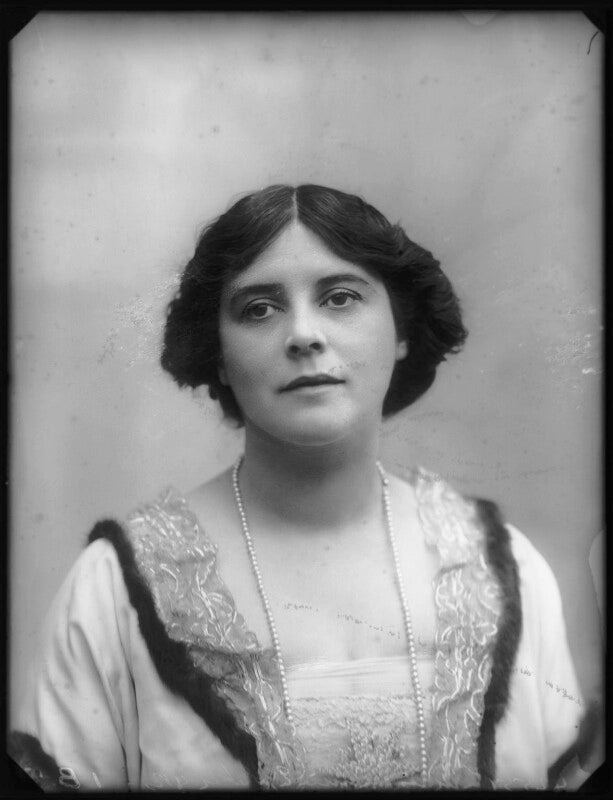 Annie saker npg x103455