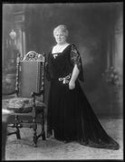 Muriel Mary Georgina Newton (née Duke), Lady Eltisley (later Lady Huntingfield) NPG x122730