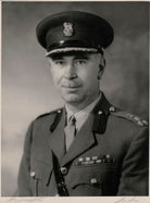 Ian Hallam Lyall Grant NPG x180811