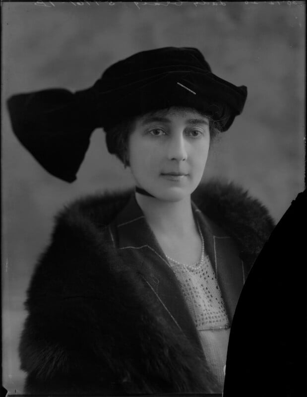 Cecil mary nowell dering craig (née tupper), viscountess craigavon npg x37222