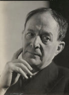 Walter de la Mare NPG Ax136124