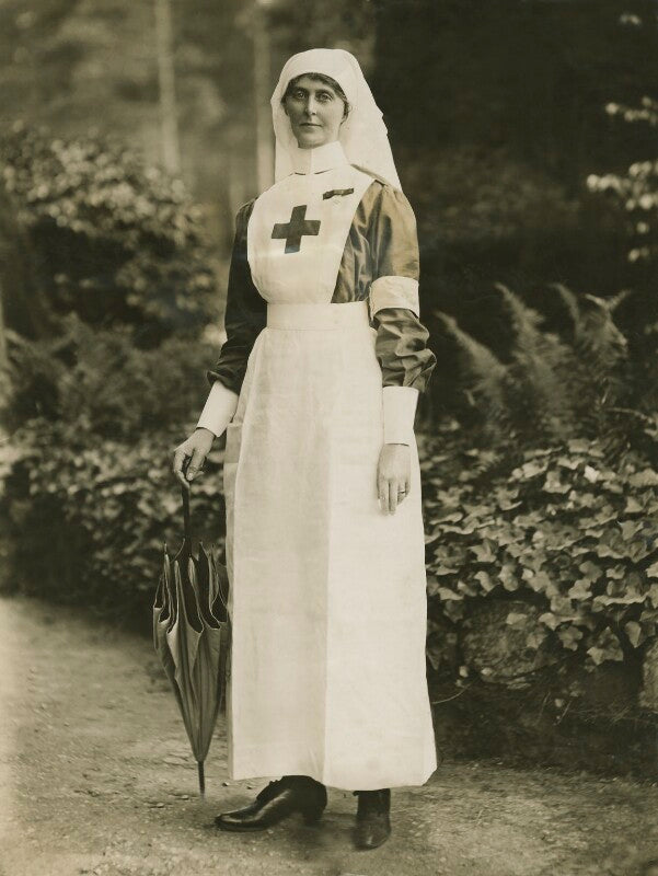 Lady nina geraldine knowles (née ogilvie grant) npg x85768