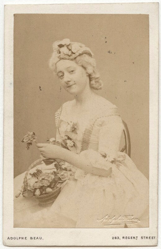 Miss hamilton npg x17333