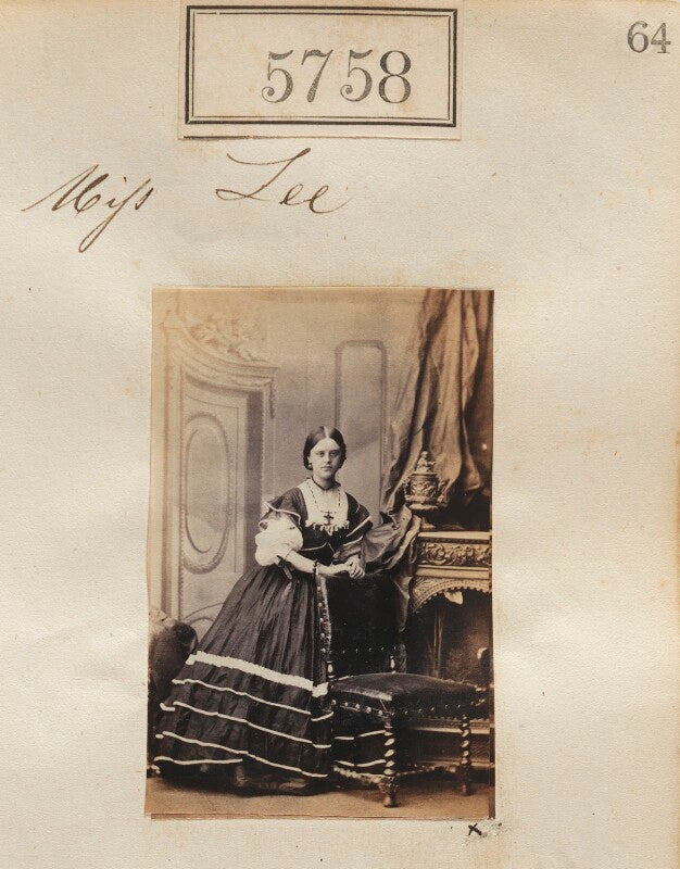 Miss lee npg ax55712