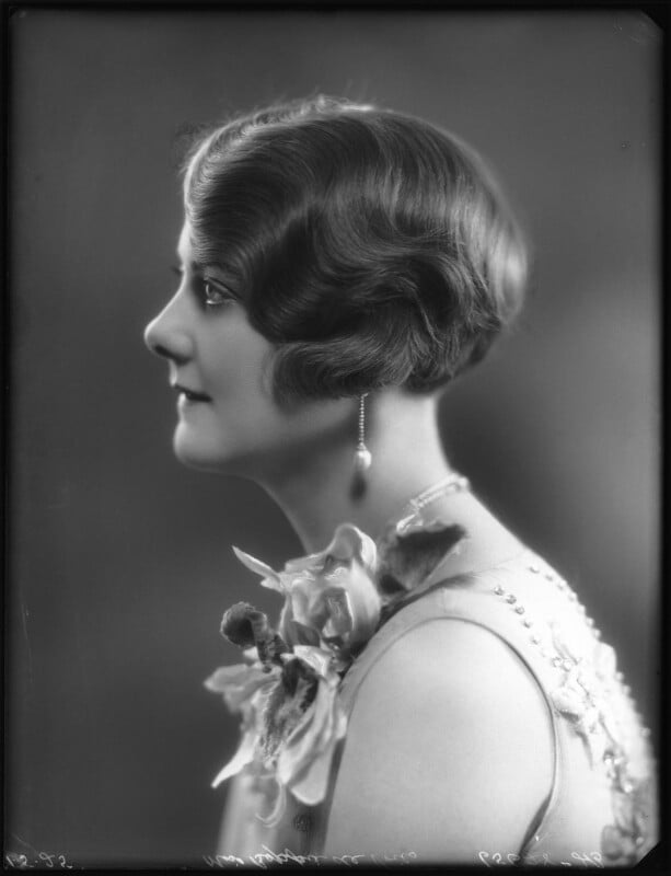 Beppie de vries npg x123304