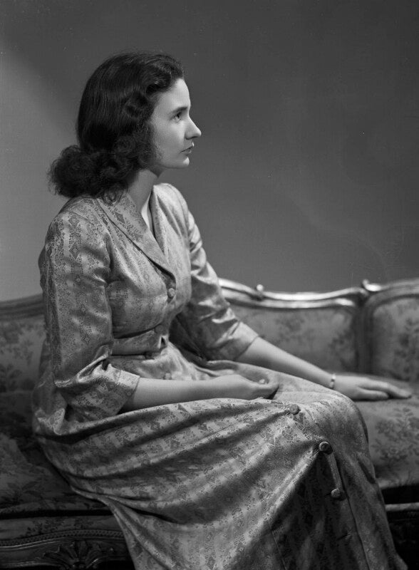 Hon. diana phyllis macauley (née berry) npg x73304