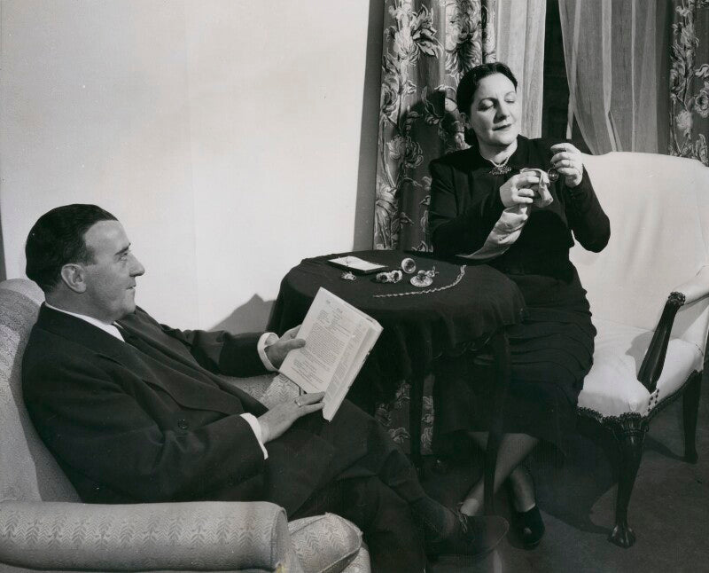 Rae robertson; ethel robertson (née bartlett) npg x194015