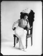 Ella Retford (Elinor Maud Dawe, née Flanagan) NPG x102403