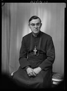 Graham Douglas Leonard NPG x174401