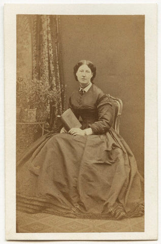 Mrs Oliver NPG x21684