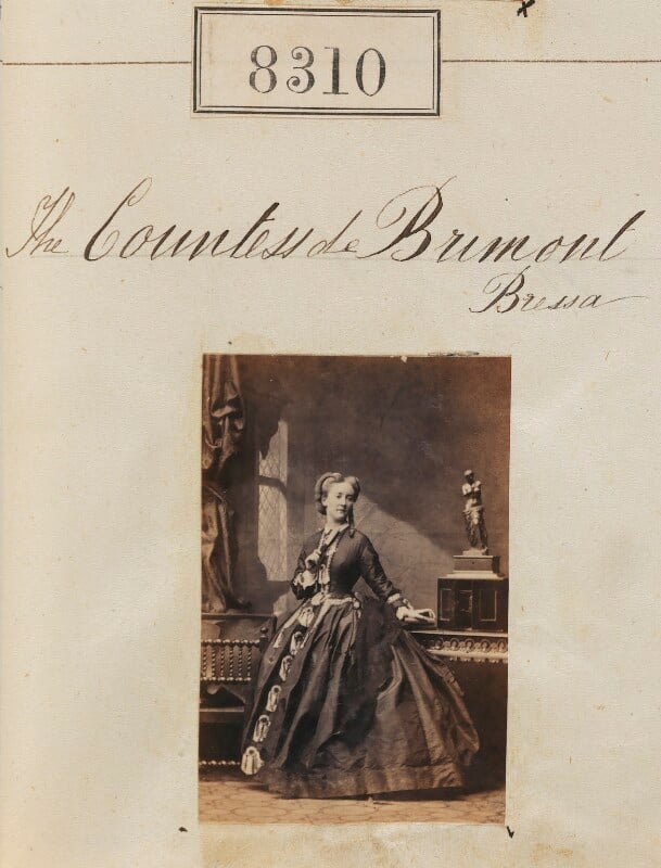 Vicomtesse mina de brimont brassac (née laurence camille clementine (‘mina’) sheppard) npg ax58129