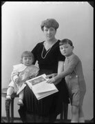 Regnier Ranulf Dabridgecourt Mansel; Mary Philippa Agnes Germaine (née Littlewood), Lady Mansel; Rauf Mansel NPG x37091