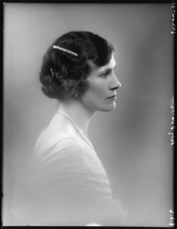 (blanche) violet de yarburgh bateson (née saltmarshe), lady deramore npg x123554