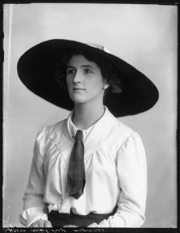 Lorna large npg x102506