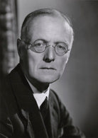 (Courtenay Arthur) Ralegh Radford NPG x16313