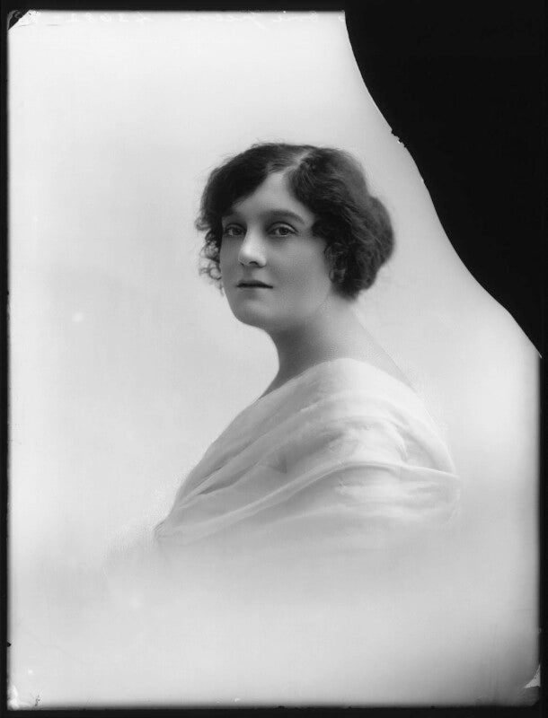 Evie greene npg x80527