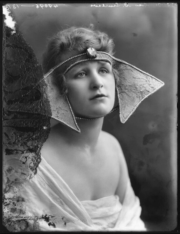 Beatrice sinclair npg x103555