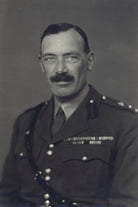 Arnold de Lerisson Cazenove NPG x165014