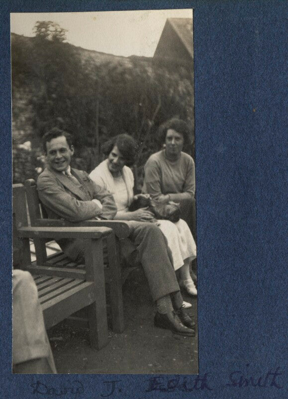 Hon. david john smith; julian vinogradoff (née morrell); hon. edith mabell emily smith npg ax141801