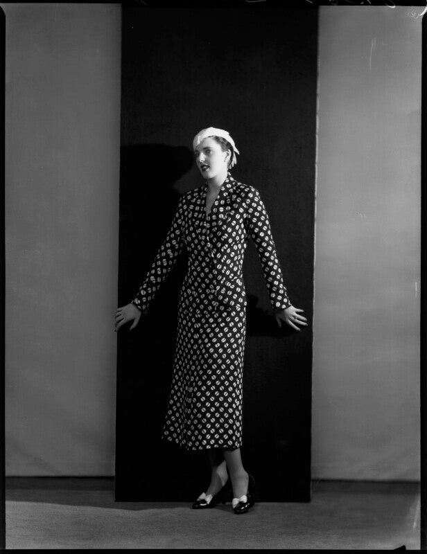 Gloria minoprio (née dorothy minoprio) npg x152284