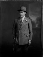 Oliver Cecil Clare NPG x70454