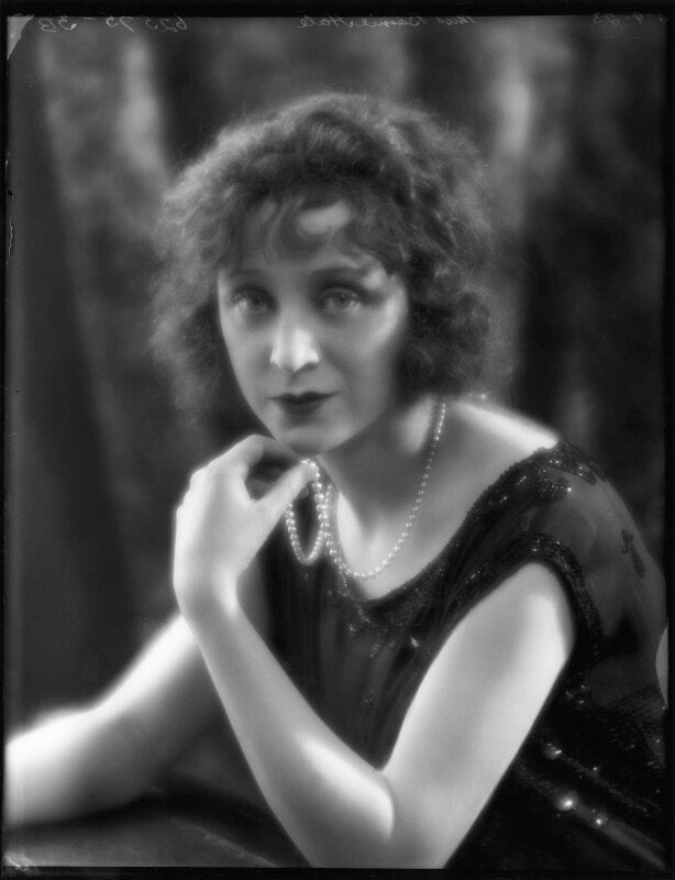 Binnie hale npg x127835