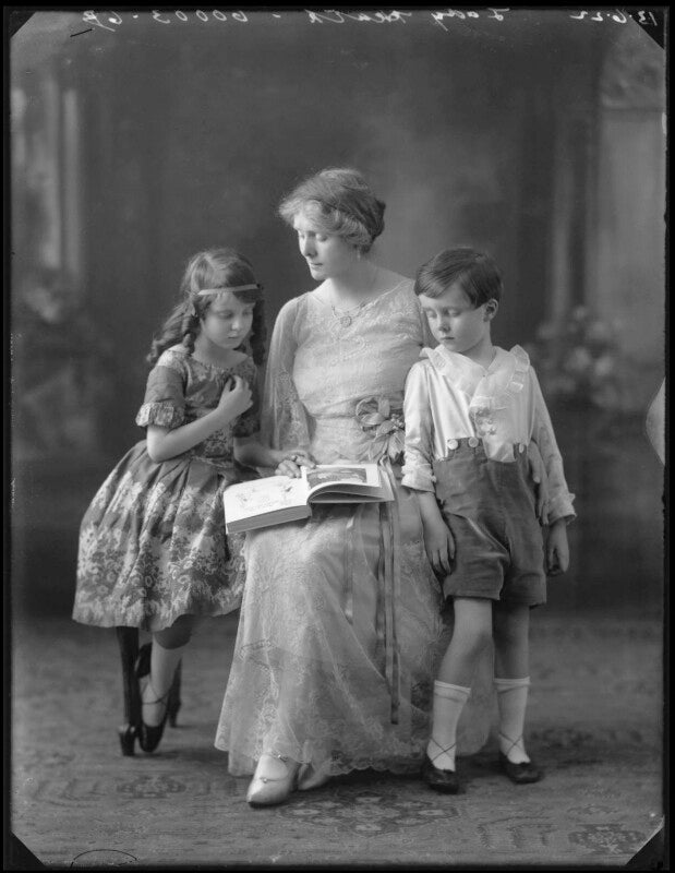 Veronica mary heath; ada mary (née thomas), lady heath; geoffrey thomas heath npg x121669