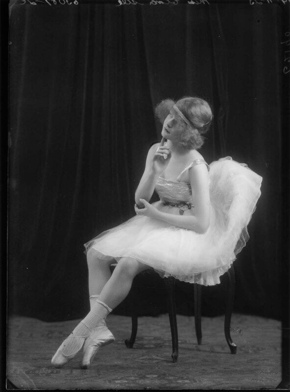 Elma slee npg x105291