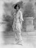 Dame (Esmerelda) Cicely Courtneidge NPG x19285