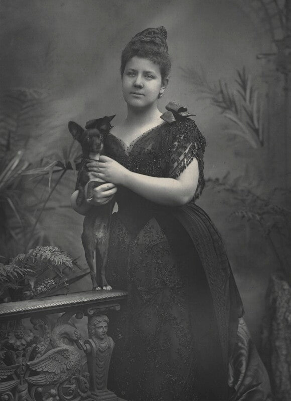 Maude valérie white npg ax5455