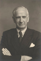 Walter Thomas Layton, 1st Baron Layton NPG x164600