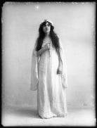 Lilian Hallows as Juliet in 'Romeo and Juliet' NPG x103793