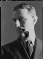 Maxwell Knight NPG x23372