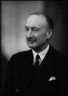 Desmond Abel Smith NPG x99972