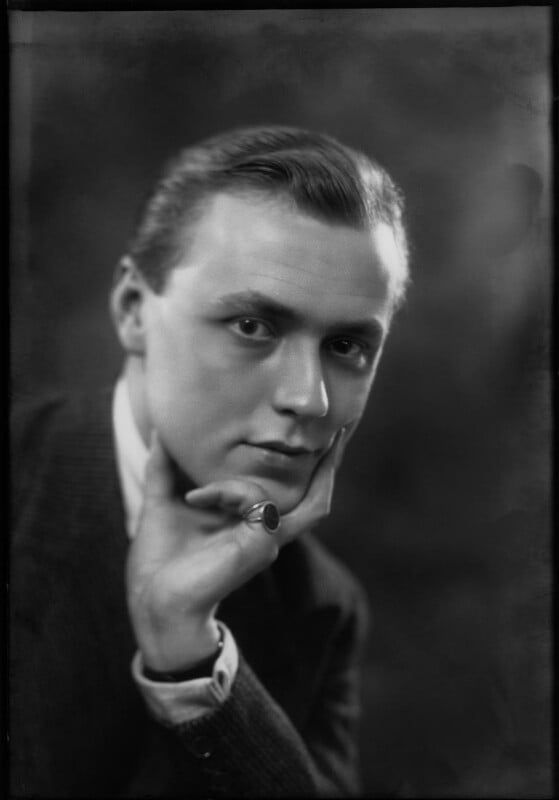 Eliot hodgkin npg x30719