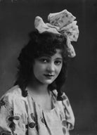 Gertrude Lawrence NPG x30636