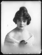 Dorothy Langdon NPG x102940