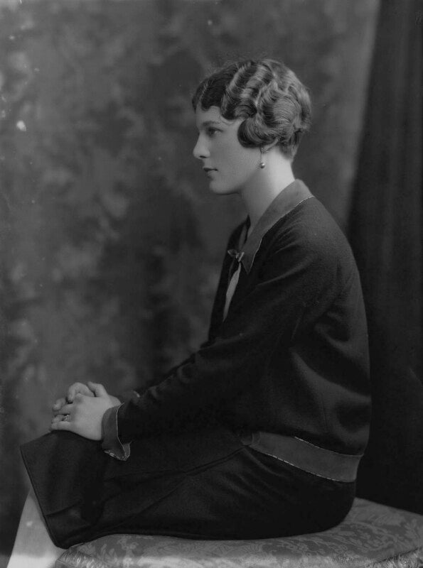 Nancy margaret stuart dearden (née burt) npg x184483