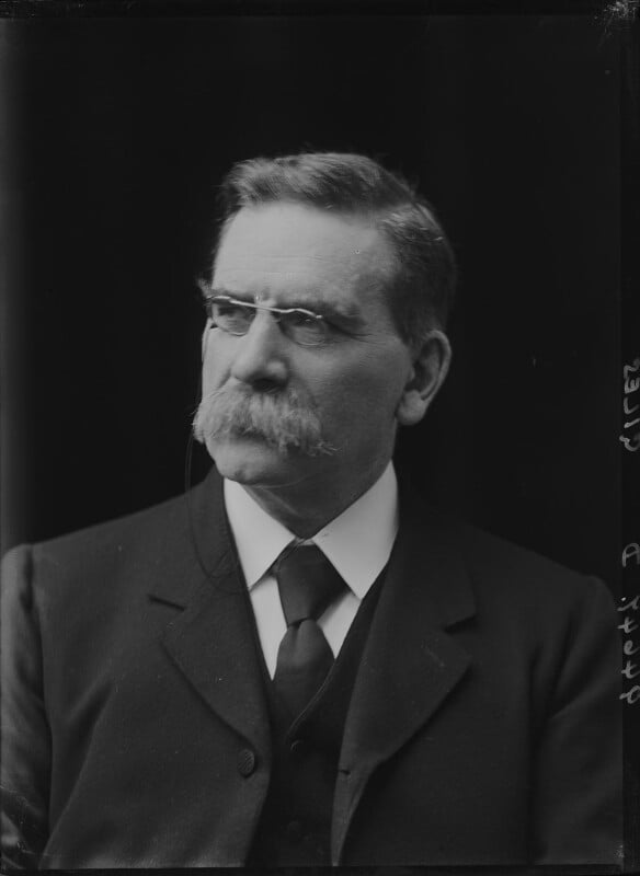 Peter giles npg x44554