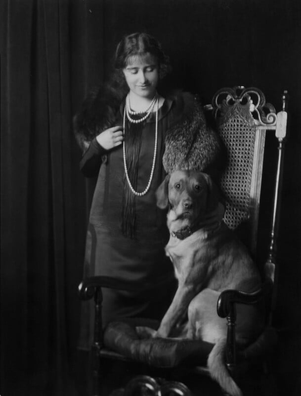 Queen elizabeth, the queen mother npg x29152