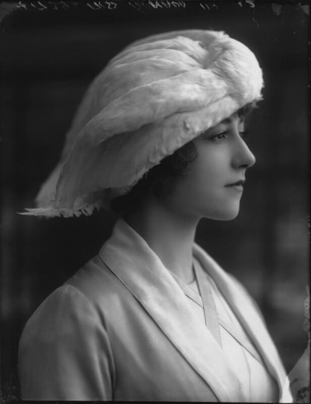 Yvonne arnaud npg x33367