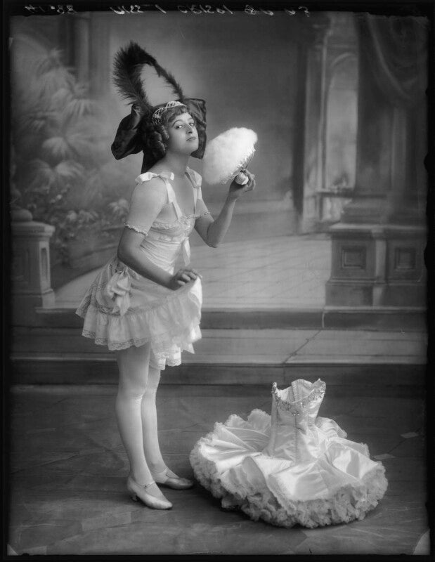 Ida crispi as gaby deslys in the revue 'everybody's doing it' npg x102794