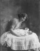 Betty Naldera Ali Rushby (née Khan); Dolly Parnell (Princess Nazir Ali Khan) NPG x33761