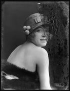 Mona Doreen NPG x103301