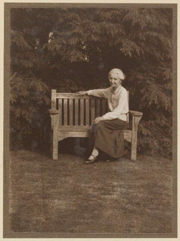 Beatrice webb npg p1292(63)