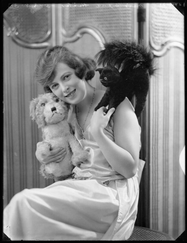 Ogna hicks npg x101193