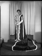 Margaret Haig Mackworth (née Thomas), 2nd Viscountess Rhondda NPG x152774