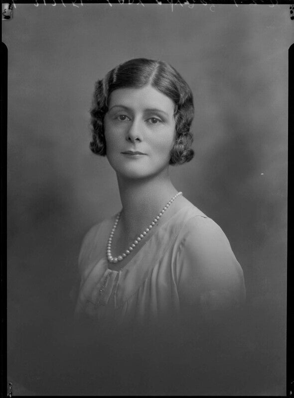 Beatrice eileen (née meakin), lady cayzer npg x48242