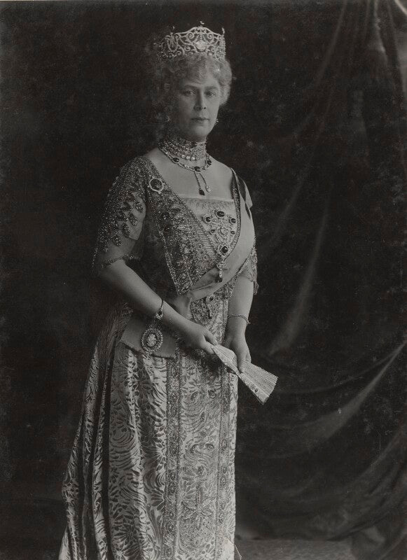 Queen mary npg ax26485