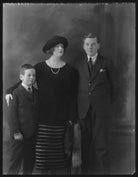 Hon. David William Ernest Duncombe; Marjorie Blanche Eva Duncombe (née Greville, later Beckett), Countess of Feversham of Ryedale; Charles Duncombe, 3rd Earl of Feversham NPG x36668